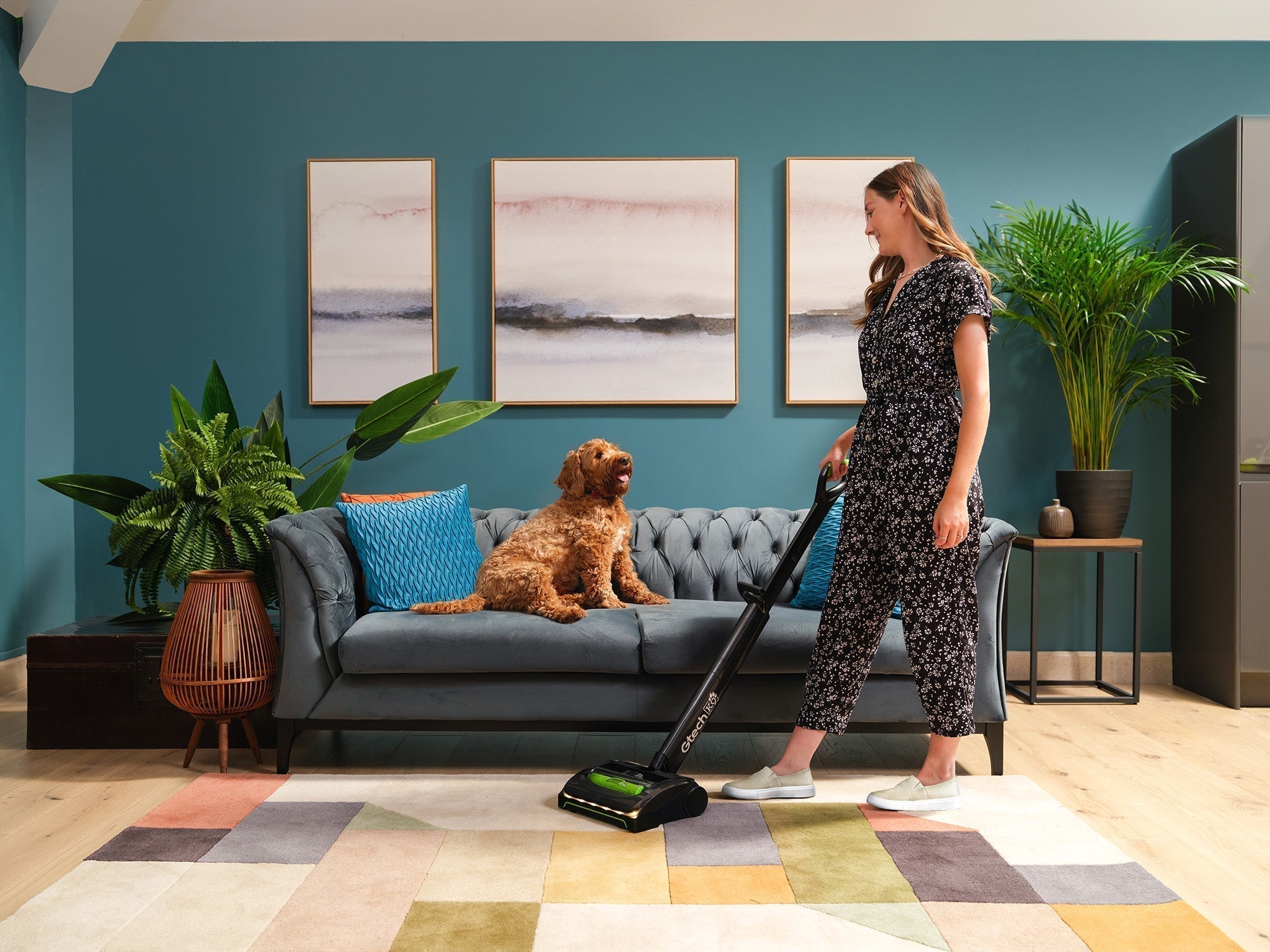 Best Lightweight Cordless Vacuums for Small Apartments & Pet Owners ...