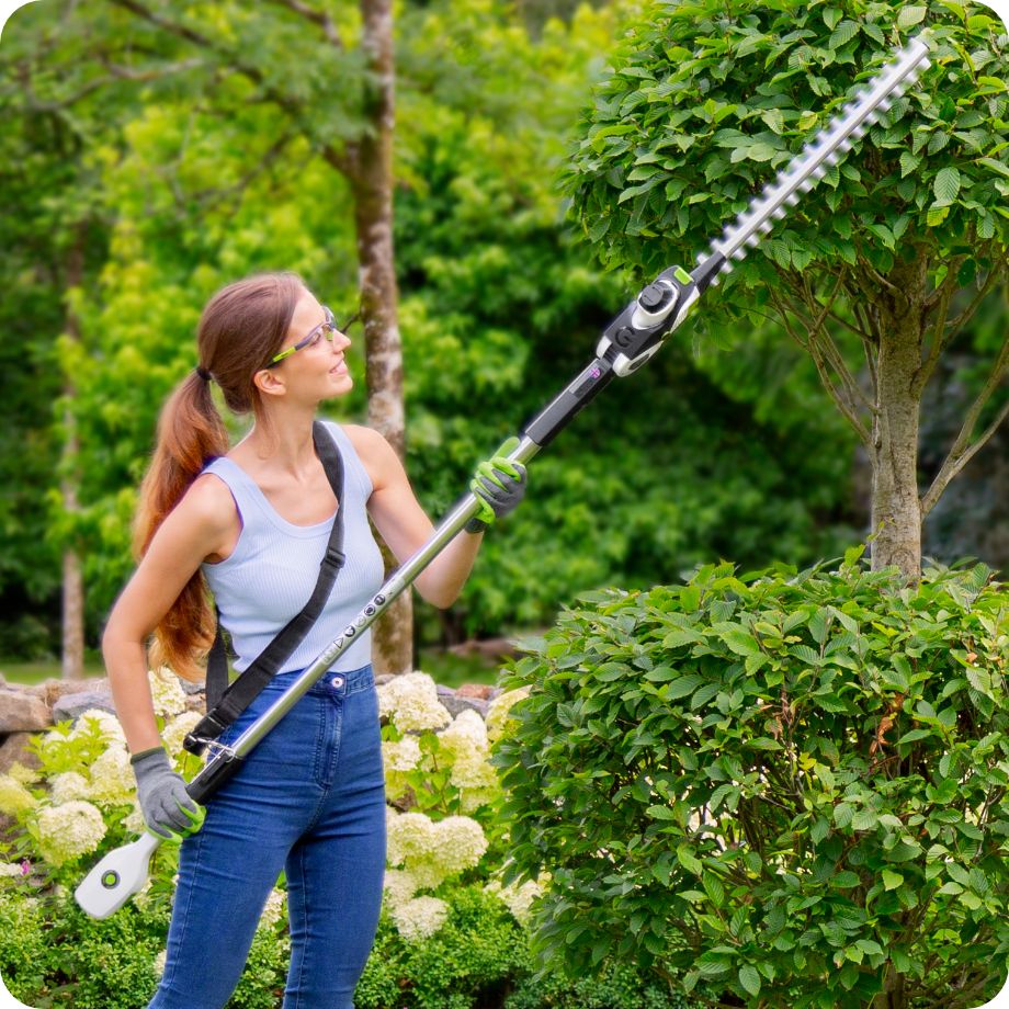 Battery Powered Hedge Trimmers